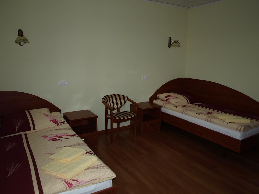 Hotel Irena Morag Bagian luar foto